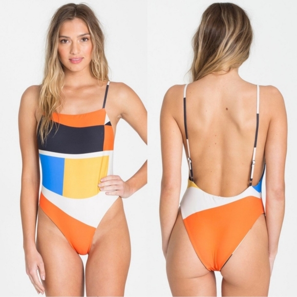 Billabong 🏖 Vai Vai 🏖Reversible🏖 One Piece 🏖Swimsuit 🏖 NWT🏖 - Picture 2 of 5